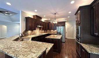 240 Cross Creek Ct, Alvaton, KY 42122