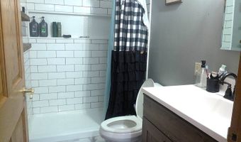 6060 US Hwy 136, Albany, MO 64402