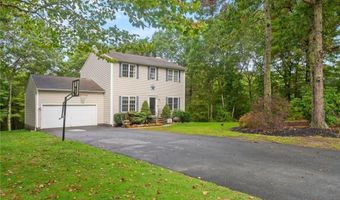 38 Audubon Ln, Coventry, RI 02831