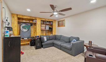 1205 E CARLSON St, Cheyenne, WY 82009