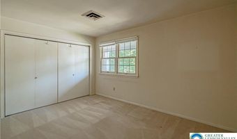 1425 N 39th St, Allentown, PA 18104