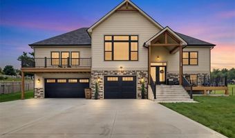 1603 Birdie Cir, Atchison, KS 66002