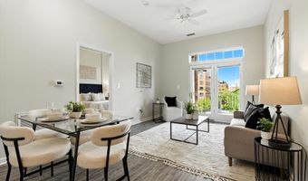 309 HOLLAND Ln 222, Alexandria, VA 22314