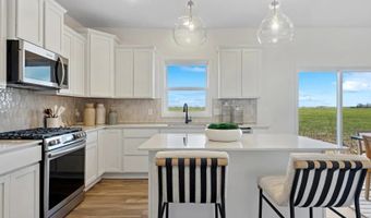 872 150th Ln NW, Andover, MN 55304