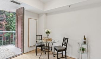 4808 MOORLAND Ln 204, Bethesda, MD 20814