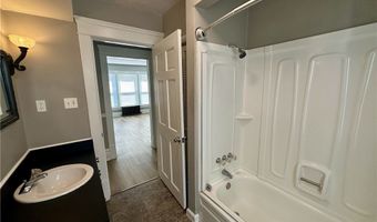 132 Beck Ave 2, Akron, OH 44302