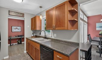 2415 Melrose Ave, Ames, IA 50010