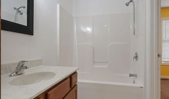 10 ROLLIN Ct, Dover, DE 19901