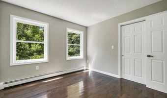 5 Sullivan Dr, Bow, NH 03304