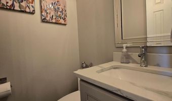10809 WEEPING WILLOW Ln, Beltsville, MD 20705