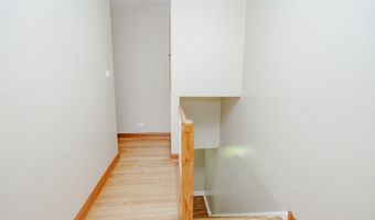722 N Mavis Ln, Addison, IL 60101