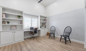 640 N ALDER Dr, Chandler, AZ 85226