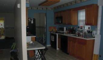 90 Monmouth Ave, Middletown, NJ 07748