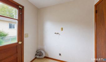 45 Elaine Dr, Ansonia, CT 06401