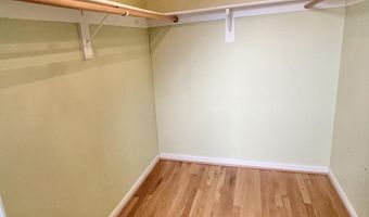 1819 DUFFIELD Ln, Alexandria, VA 22307