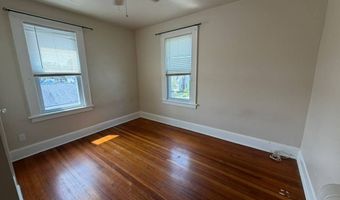 223 Wayne St 2Nd Fl., Bridgeport, CT 06606