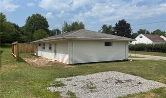 97 Idlewood Rd, Austintown, OH 44515