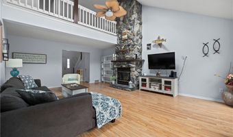 875 Hampton Cir 3, Aurora, OH 44202