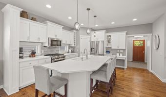 15858 Drawstone Trl, Apple Valley, MN 55124