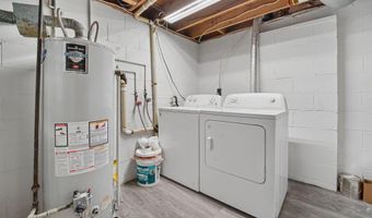 3255 Winding Creek Dr, Columbus, OH 43223