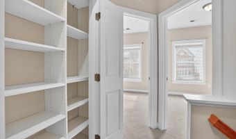 44692 COLLINGDALE Ter, Ashburn, VA 20147