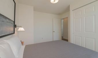 128 N Rhode Island Ave, Atlantic City, NJ 08401