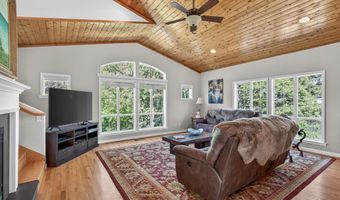 1601 Frank Hill Rd, Ashland, OR 97520