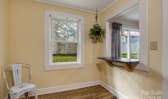 222 Glendale Ave, Asheville, NC 28803