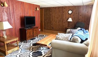 7786 DANIELCZAK Rd, Armstrong Creek, WI 54103