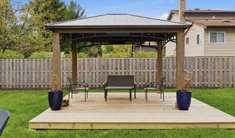 25 N Prindle Ave, Arlington Heights, IL 60004