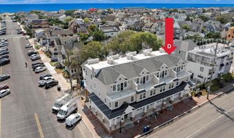 415 N BAY Ave D, Beach Haven, NJ 08008