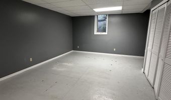 1207 8th St, Aurora, NE 68818