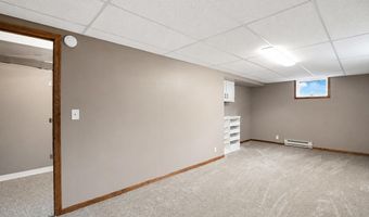 1005 W Richway Dr, Albert Lea, MN 56007