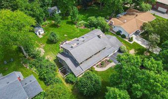5310 Dorsett Dr, Madison, WI 53711