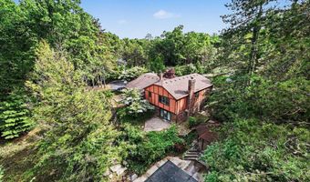8735 Glen Nevis Rd NE, Ada, MI 49301