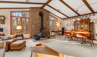 1882 Dillingham Dr, Allegan, MI 49010