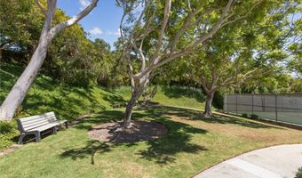 3200 La Rotonda Dr 613, Rancho Palos Verdes, CA 90275