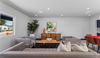 17660 Martha St, Encino, CA 91316