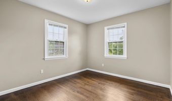 74 Benz St, Ansonia, CT 06401