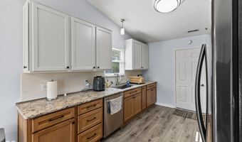 3020 Shadow Lake Dr, Indianapolis, IN 46217