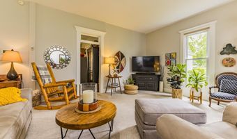 12801 E Edgewater Dr, Albany, IN 47320