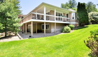 2 Schuyler Ln 2, Bloomfield, CT 06002