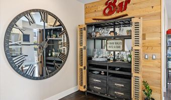 2517 State St, Carlsbad, CA 92008