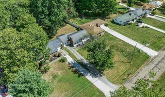 357 Maplewood Dr, Alliance, OH 44601