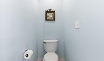 9005 Old Etowah Dr, Ball Ground, GA 30107