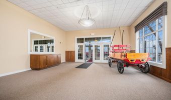 1071 32nd St, Allegan, MI 49010