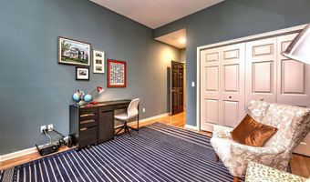1 Indian Neck Ave 4, Branford, CT 06405