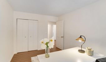 8606 FALKSTONE Ln, Alexandria, VA 22309
