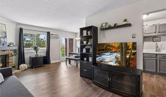 7624 157th St W 307, Apple Valley, MN 55124