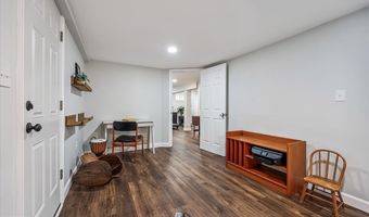 21101 CLARKSBURG Rd, Boyds, MD 20841